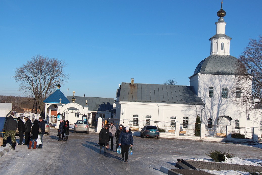 Себино храм матроны. Себино матрона церковь. Храм в себино тульской. Село себино храм матроны. Село себино храм матроны.